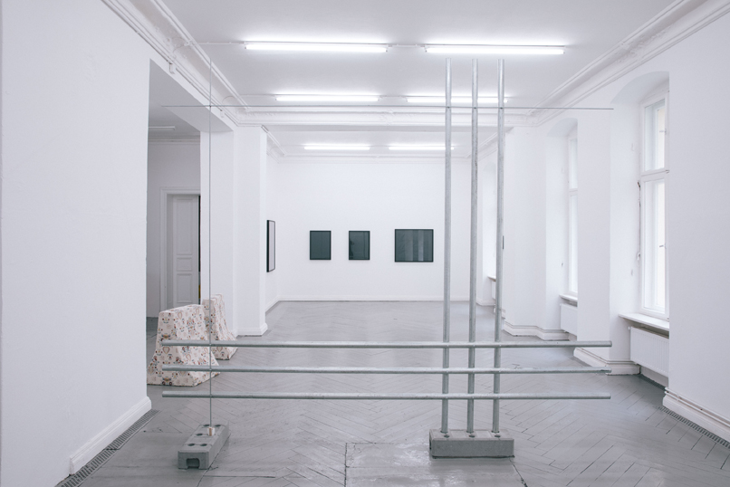 antonia low: schutzgebiet